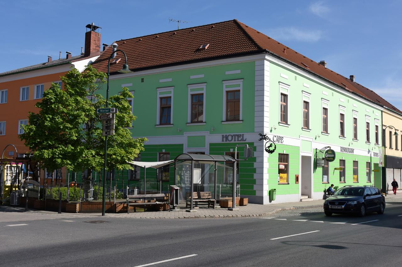 Weinhotel Rieder Poysdorf Eksteriør bilde